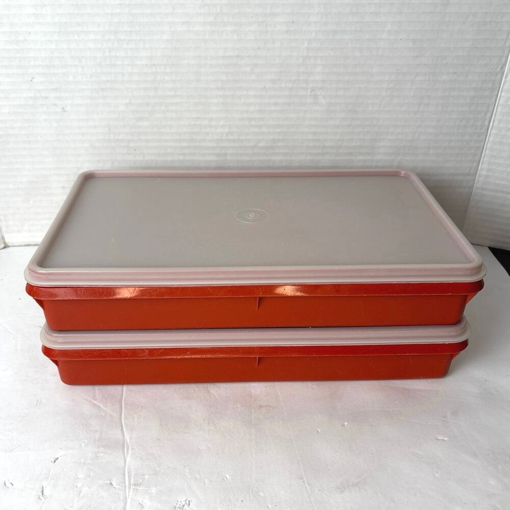 Vintage Tupperware Lot of 2 Deli Keeper Stackable Paprika Containers With Lids